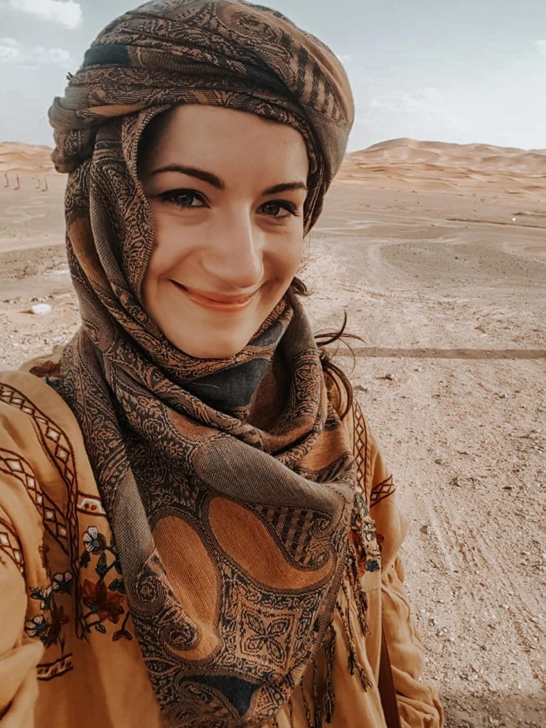 camping-overnight-in-the-sahara-desert-selfie